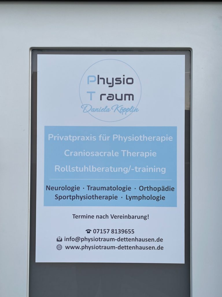 Physiotherapiepraxis in Dettenhausen - Eingang mit Leistungsbeschreibung